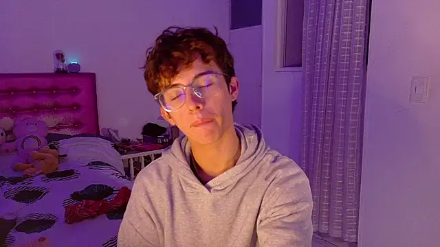 Dani Dancer online show from March 8, 3:10 am