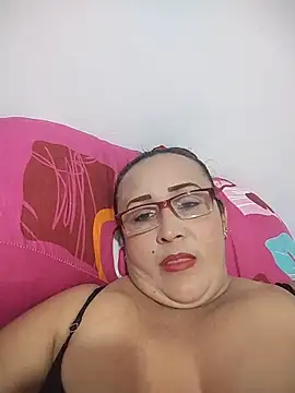 Nini Love  online show from March 9, 8:57 pm