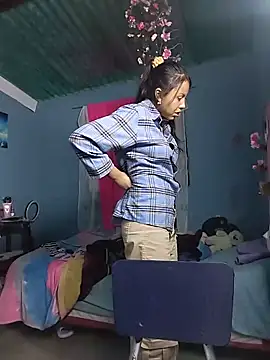 Snapshot of Princess_elia chatting on May 31, 7:48 pm Princess elia online show from May 31, 7:48 pm