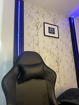 Agatta-X online show from February 6, 1:58 pm