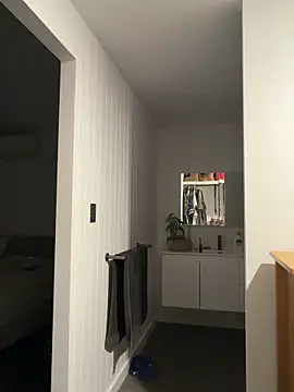 lexi242 online show from February 9, 9:35 am