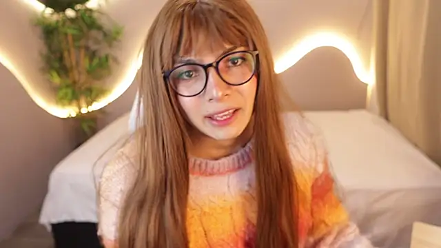 simone sky online show from February 24, 12:47 pm