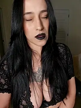 BustyVampyre online show from February 24, 12:08 am