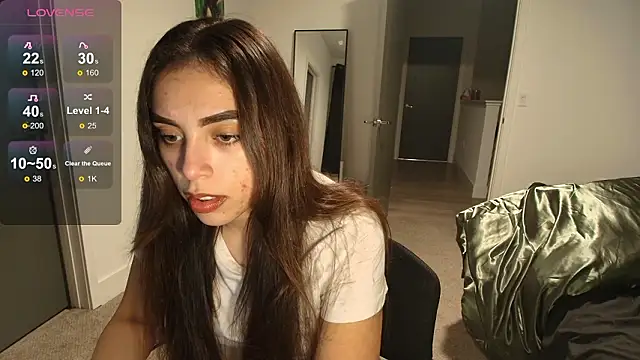 Snapshot of MilaSeren chatting on February 11, 2:16 am MilaSeren online show from February 11, 2:16 am