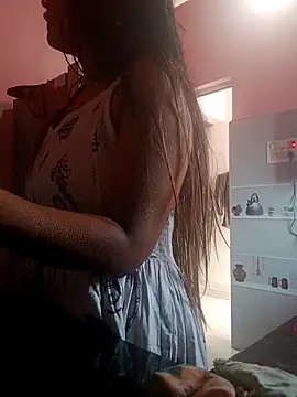 Snapshot of nehakapoor89 chatting on December 17, 9:04 am nehakapoor89 online show from December 17, 9:04 am