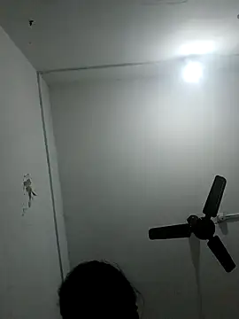 Snapshot of nehakapoor89 chatting on December 22, 5:54 pm nehakapoor89 online show from December 22, 5:54 pm