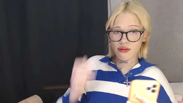 polimun online show from February 13, 6:15 pm