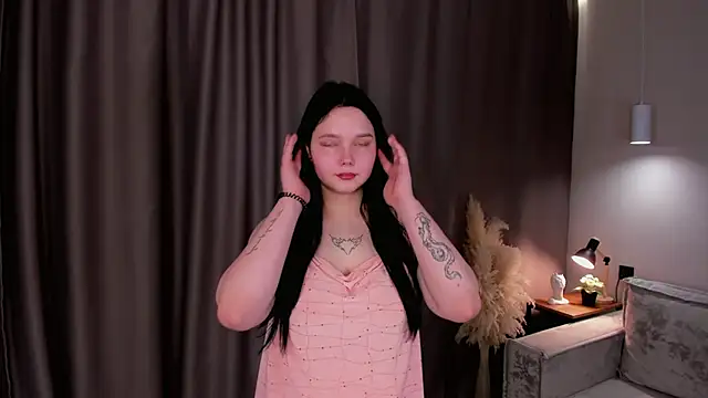 Snapshot of AgataBelson chatting on December 17, 3:18 pm AgataBelson online show from December 17, 3:18 pm