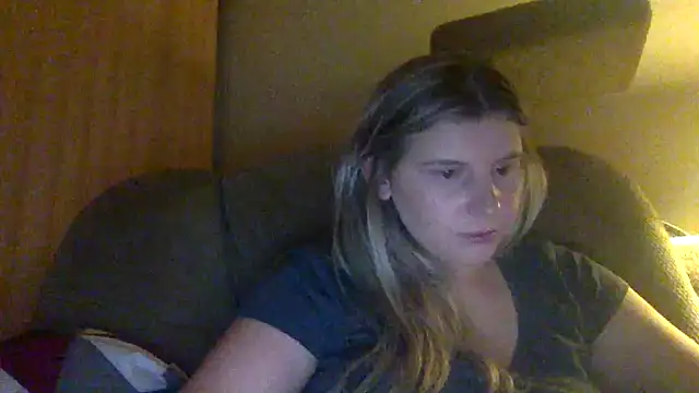 Snapshot of goddesscandy22 chatting on January 17, 4:39 am goddesscandy22 online show from January 17, 4:39 am