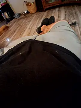 Hereimfree69 online show from January 11, 8:14 pm