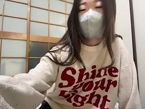 kuromi chan oo online show from April 29, 11:00 pm