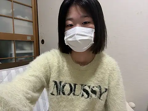 Snapshot of kuromi_chan_oo chatting on June 8, 8:53 pm kuromi chan oo online show from June 8, 8:53 pm