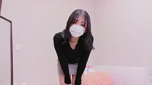 Snapshot of Ms-KARINA chatting on January 10, 9:22 am Ms-KARINA online show from January 10, 9:22 am