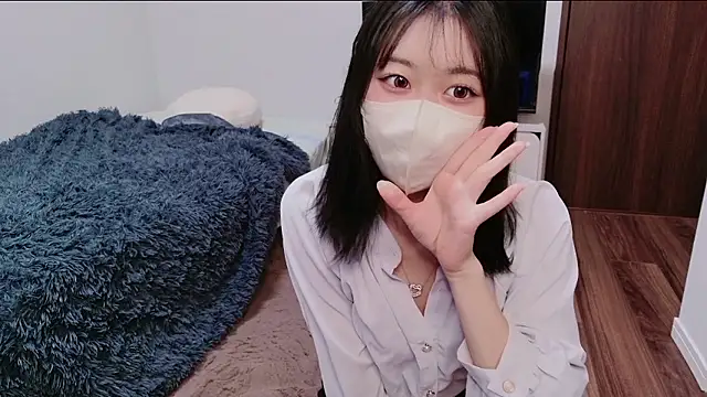 Snapshot of Ms-KARINA chatting on February 16, 3:46 am Ms-KARINA online show from February 16, 3:46 am