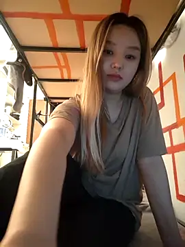 SherrylShaw online show from April 11, 12:42 pm