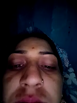 Snapshot of Chayna_singh chatting on April 19, 11:51 pm Chayna singh online show from April 19, 11:51 pm