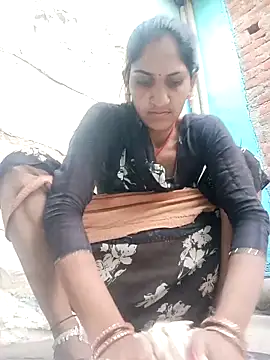 Snapshot of Chayna_singh chatting on April 23, 1:07 am Chayna singh online show from April 23, 1:07 am