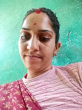 Snapshot of Chayna_singh chatting on May 14, 8:32 am Chayna singh online show from May 14, 8:32 am