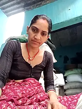 Snapshot of Chayna_singh chatting on May 29, 1:25 am Chayna singh online show from May 29, 1:25 am