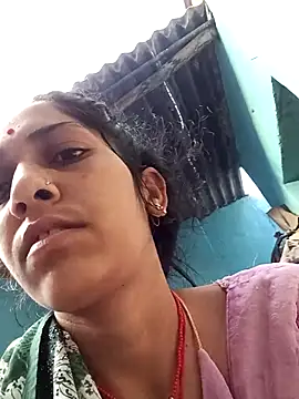 Snapshot of Chayna_singh chatting on May 31, 1:03 am Chayna singh online show from May 31, 1:03 am