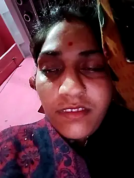 Snapshot of Chayna_singh chatting on June 1, 11:06 pm Chayna singh online show from June 1, 11:06 pm