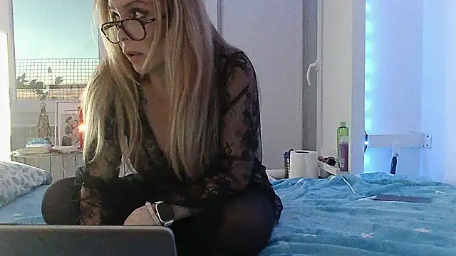 Sandro7879 online show from February 21, 6:20 pm