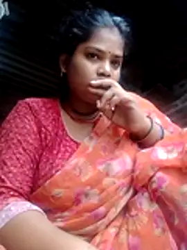 Snapshot of Sk_pinki chatting on July 7, 8:18 am Sk pinki online show from July 7, 8:18 am