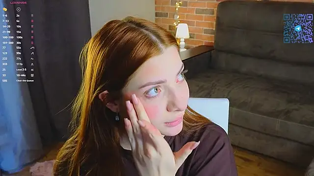 VelvetZephra online show from April 14, 3:07 pm