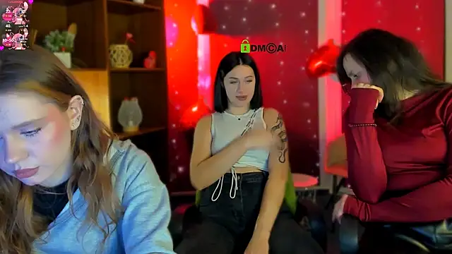 Snapshot of astra_opal chatting on February 11, 7:30 pm astra opal online show from February 11, 7:30 pm