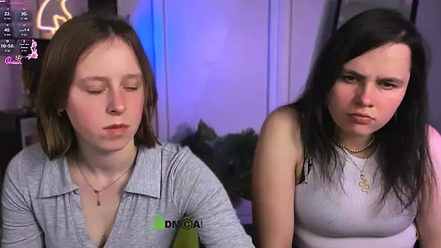 Snapshot of astra_opal chatting on March 2, 7:15 am astra opal online show from March 2, 7:15 am