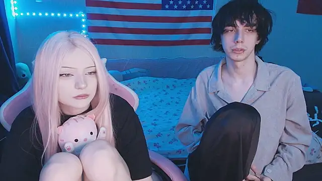 midnight memories online show from February 2, 7:34 pm