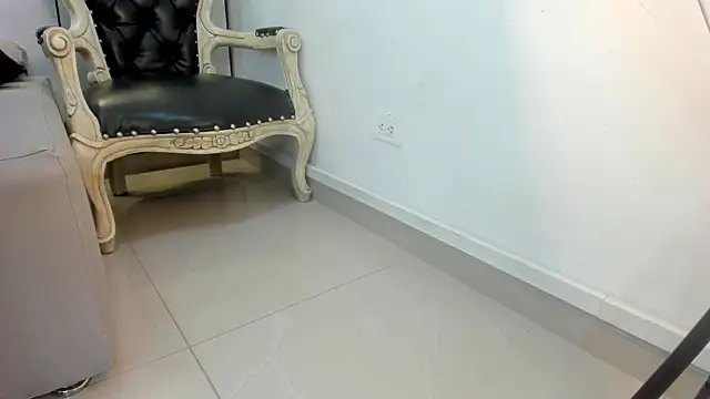 khris  evans online show from March 31, 11:10 am