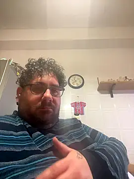 P0rco89 online show from January 6, 11:40 pm