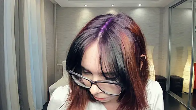 Snapshot of TempieLegrant chatting on December 16, 9:03 am TempieLegrant online show from December 16, 9:03 am