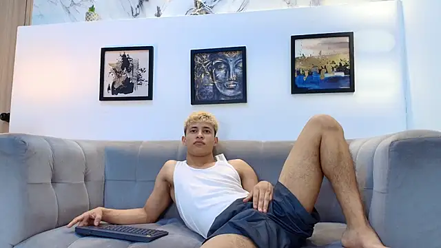 YOUNG GUYS1 online show from April 16, 7:20 am