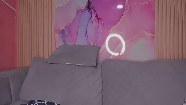 TiifanyGrey online show from April 8, 1:44 pm