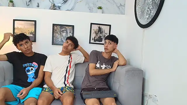 SWEET RABBIT1 online show from December 17, 7:31 pm