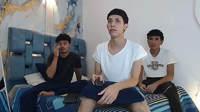 SWEET RABBIT1 online show from January 18, 8:01 pm