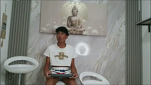 SWEET RABBIT1 online show from February 4, 7:20 pm