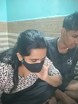 xoupleaura online show from January 8, 6:32 pm