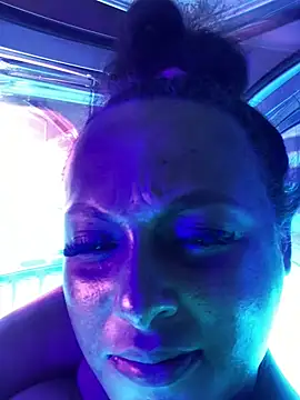 Snapshot of Welsh_Maya221x chatting on January 9, 11:57 am Welsh Maya221x online show from January 9, 11:57 am