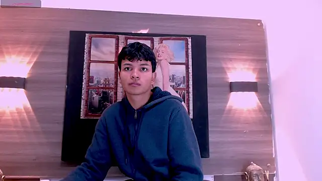 Snapshot of Joseph_Gonzalez chatting on January 13, 8:03 pm Joseph Gonzalez online show from January 13, 8:03 pm