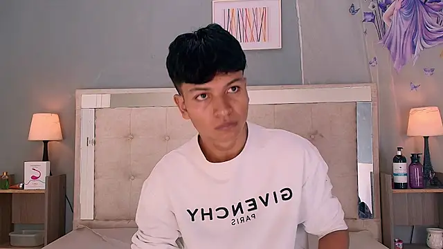 Joseph Gonzalez online show from March 25, 7:20 pm