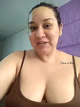 sharon G online show from April 4, 6:05 pm