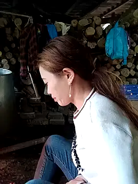 little-effy online show from January 18, 12:36 am