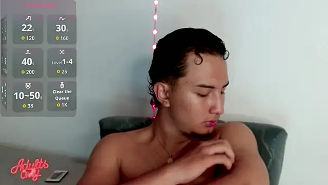 kyro estrada online show from April 11, 1:10 am