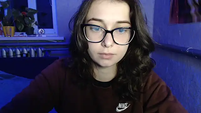 Angelik5371 online show from April 22, 9:05 pm