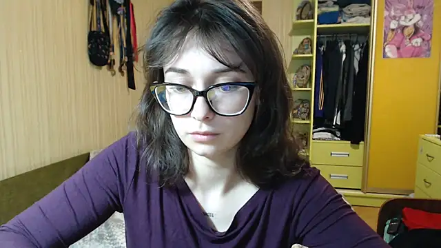 Snapshot of Angelik5371 chatting on May 13, 4:15 pm Angelik5371 online show from May 13, 4:15 pm