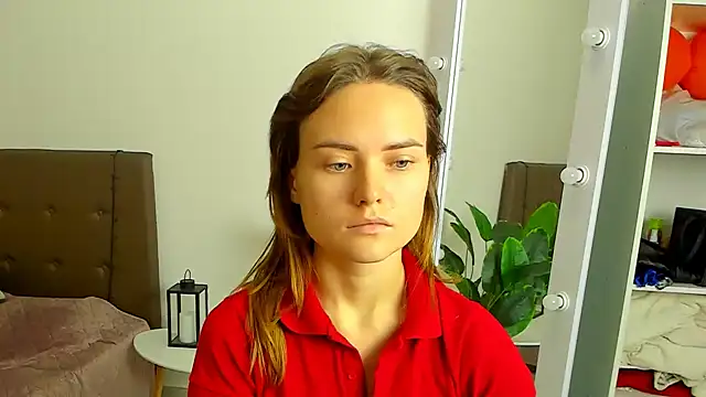 Snapshot of Jessy_lil chatting on December 23, 6:22 am Jessy lil online show from December 23, 6:22 am