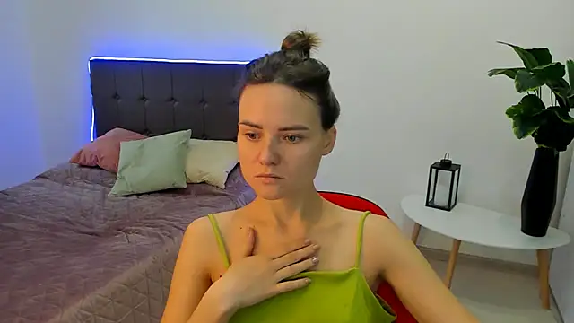 Snapshot of Jessy_lil chatting on January 15, 7:46 am Jessy lil online show from January 15, 7:46 am